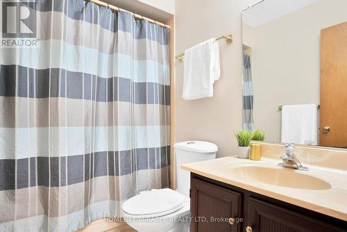 12 Archer Court, Brampton, ON - Indoor Photo Showing Bathroom