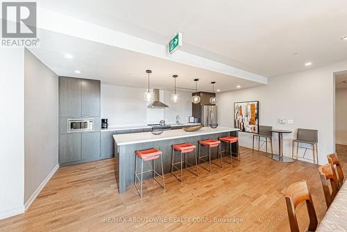 404 - 457 Plains Road E, Burlington, ON - Indoor Photo Showing Dining Room