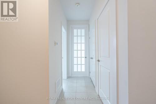 13 - Ll - 2273 Turnberry Road, Burlington, ON - Indoor Photo Showing Other Room