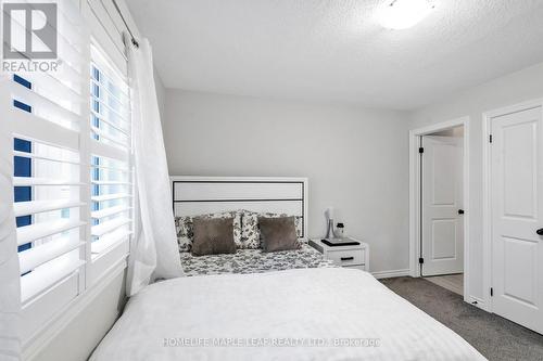 3594 Earlston Cross, London, ON - Indoor Photo Showing Bedroom