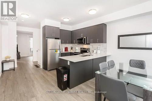 43 - 99 Roger Street, Waterloo, ON - Indoor Photo Showing Kitchen