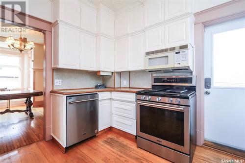 55 Borden Street, Yorkton, SK - Indoor Photo Showing Kitchen