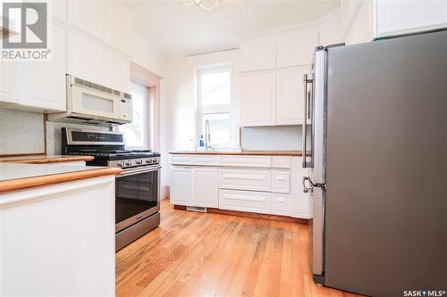 55 Borden Street, Yorkton, SK - Indoor Photo Showing Kitchen