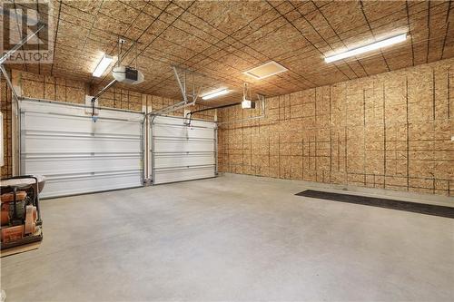 284 Kitley South Elmsey Townline Road, Smiths Falls, ON - Indoor Photo Showing Garage