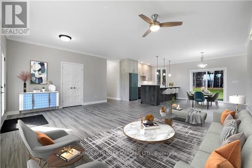 284 Kitley South Elmsey Townline Road, Rideau Lakes, ON - Indoor Photo Showing Living Room