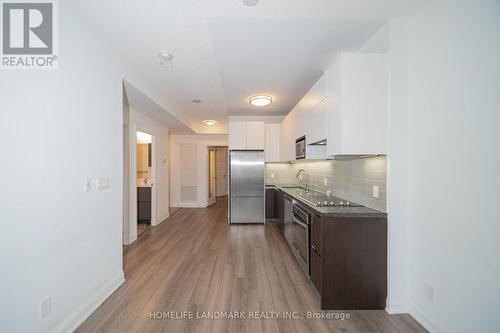 618 - 15 Water Walk Drive, Markham, ON - Indoor Photo Showing Kitchen With Stainless Steel Kitchen