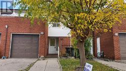 #22 - 3430 BRANDON GATE DRIVE E  Mississauga, ON L4T 3T4