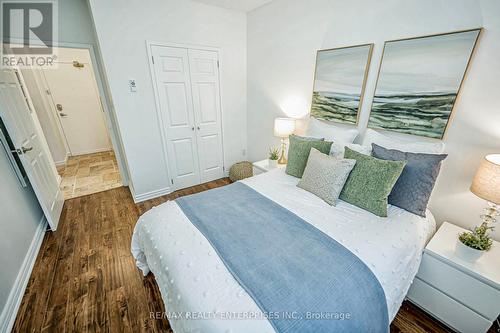 101 - 49 Queen Street E, Mississauga, ON - Indoor Photo Showing Bedroom