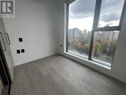 13Xx 1482 Robson Street, Vancouver, BC - Indoor Photo Showing Other Room