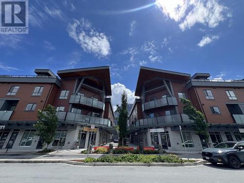 37834 & 37838 Third Avenue, Squamish, BC 