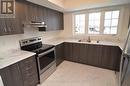 2755 Deputy Minister Path, Oshawa, ON  - Indoor Photo Showing Kitchen With Stainless Steel Kitchen With Double Sink With Upgraded Kitchen 