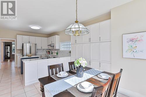 40 Kingmount Crescent, Richmond Hill, ON - Indoor Photo Showing Dining Room