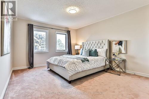 40 Kingmount Crescent, Richmond Hill, ON - Indoor Photo Showing Bedroom