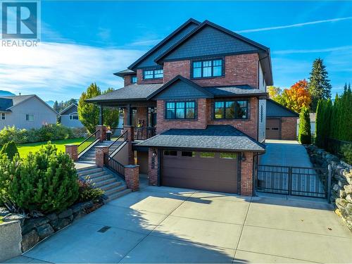 905 Edward Street, Revelstoke, BC - Outdoor With Facade