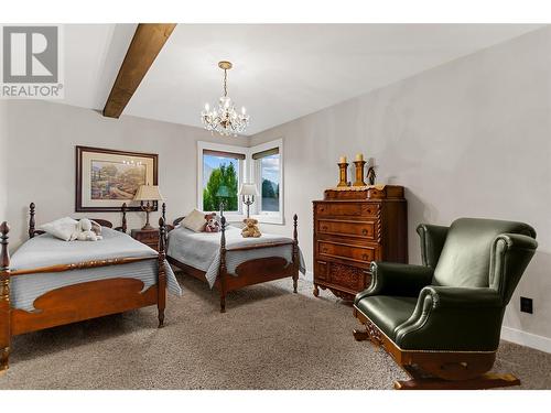 905 Edward Street, Revelstoke, BC - Indoor Photo Showing Bedroom