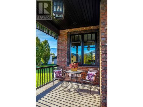 905 Edward Street, Revelstoke, BC - Outdoor