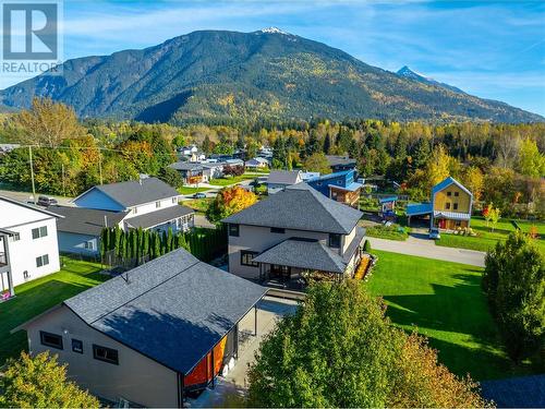 905 Edward Street, Revelstoke, BC - Outdoor With View