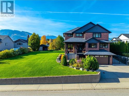 905 Edward Street, Revelstoke, BC - Outdoor