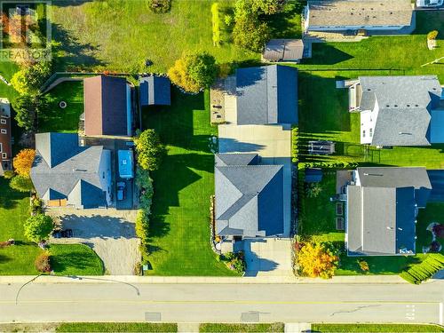 905 Edward Street, Revelstoke, BC - Outdoor With View