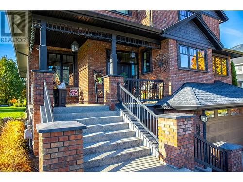 905 Edward Street, Revelstoke, BC - Outdoor