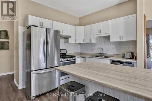 1848 Cora Drive, Cavan Monaghan, ON - Indoor Photo Showing Kitchen With Double Sink With Upgraded Kitchen