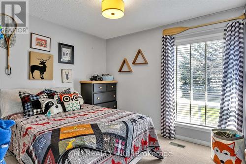 1848 Cora Drive, Cavan Monaghan, ON - Indoor Photo Showing Bedroom