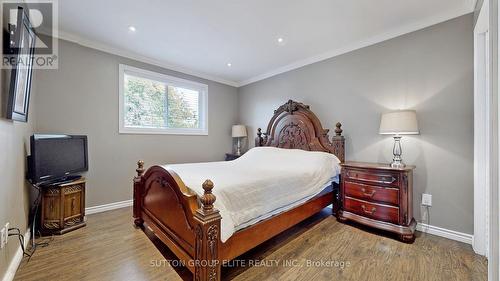 321 Lara Wood, Mississauga, ON - Indoor Photo Showing Bedroom