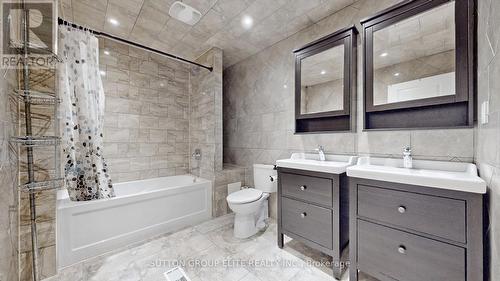 321 Lara Wood, Mississauga, ON - Indoor Photo Showing Bathroom