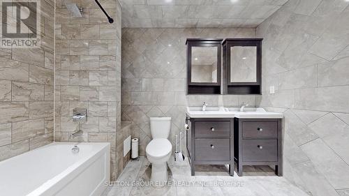 321 Lara Wood, Mississauga, ON - Indoor Photo Showing Bathroom