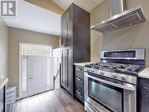 321 Lara Wood, Mississauga, ON - Indoor Photo Showing Kitchen