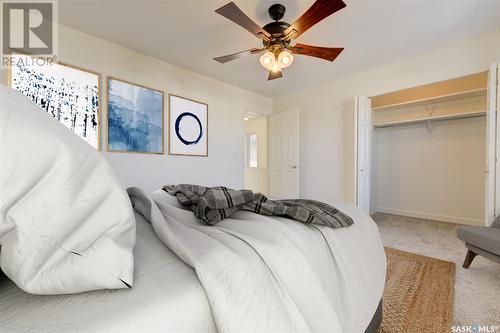 542 Carter Way, Saskatoon, SK - Indoor Photo Showing Bedroom