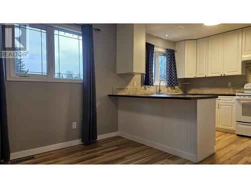 4249 Guest Crescent, Prince George, BC - Indoor Photo Showing Kitchen