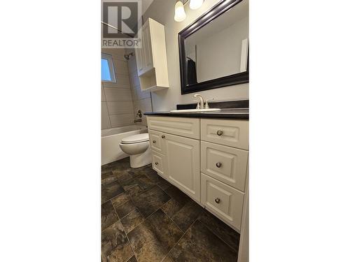 4249 Guest Crescent, Prince George, BC - Indoor Photo Showing Bathroom