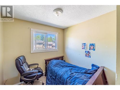 1605 Summit Drive Unit# 9, Kamloops, BC - Indoor Photo Showing Bedroom