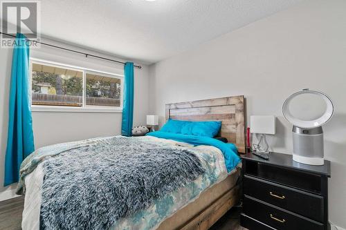 811 21 Street Ne, Salmon Arm, BC - Indoor Photo Showing Bedroom