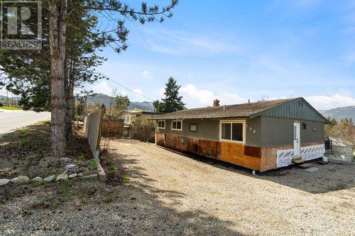 811 21 Street Ne, Salmon Arm, BC - Outdoor With Deck Patio Veranda