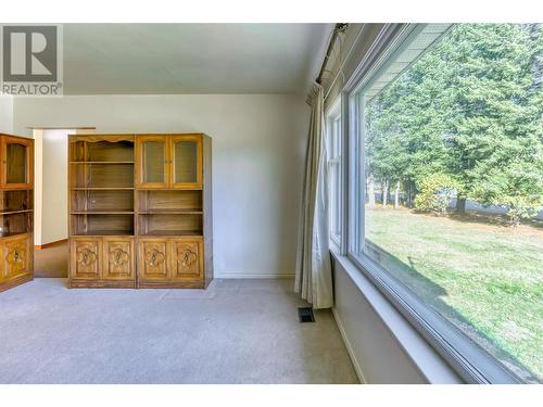 908 Glendale Avenue, Salmo, BC -  Photo Showing Other Room