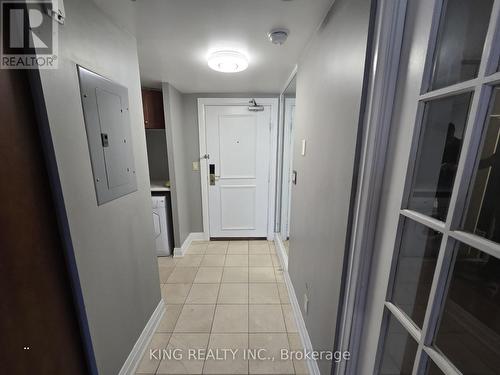 829 - 2737 Keele Street, Toronto, ON - Indoor Photo Showing Other Room