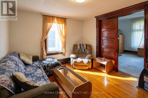 187 Water Street S, St. Marys (21 - St. Marys), ON - Indoor Photo Showing Living Room