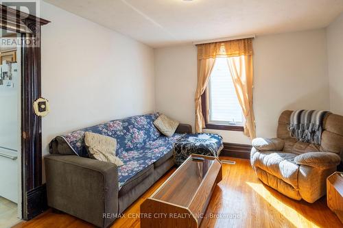 187 Water Street S, St. Marys (21 - St. Marys), ON - Indoor Photo Showing Living Room