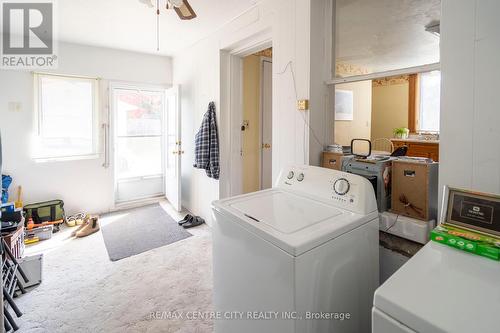 187 Water Street S, St. Marys (21 - St. Marys), ON - Indoor Photo Showing Laundry Room