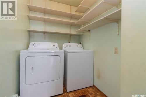 234 Heise Crescent, Saskatoon, SK - Indoor Photo Showing Laundry Room