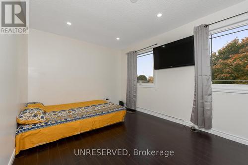 148 Sunforest Drive, Brampton, ON - Indoor Photo Showing Bedroom