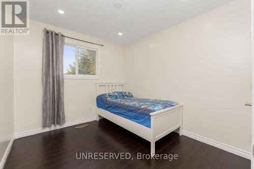 148 Sunforest Drive, Brampton, ON - Indoor Photo Showing Bedroom