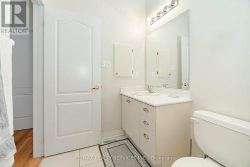 32 Calliandra Trail, Brampton, ON - Indoor Photo Showing Bathroom