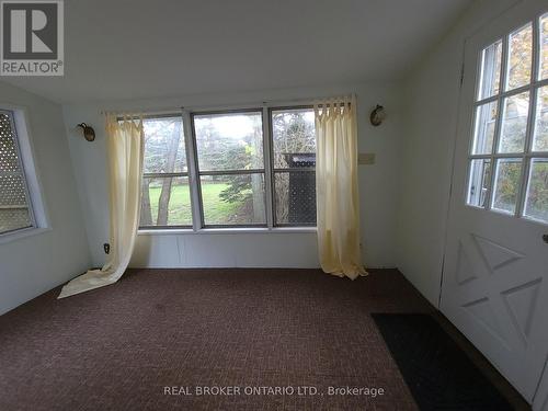 599 Bush Street, Caledon, ON - Indoor Photo Showing Other Room