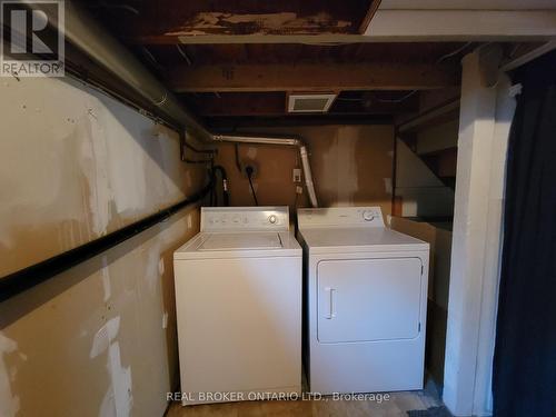 599 Bush Street, Caledon, ON - Indoor Photo Showing Laundry Room