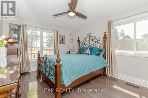 16786 Mount Wolfe Road, Caledon, ON - Indoor Photo Showing Bedroom