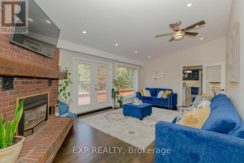 16786 Mount Wolfe Road, Caledon, ON - Indoor Photo Showing Living Room With Fireplace