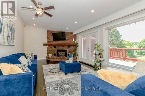 16786 Mount Wolfe Road, Caledon, ON - Indoor Photo Showing Living Room With Fireplace